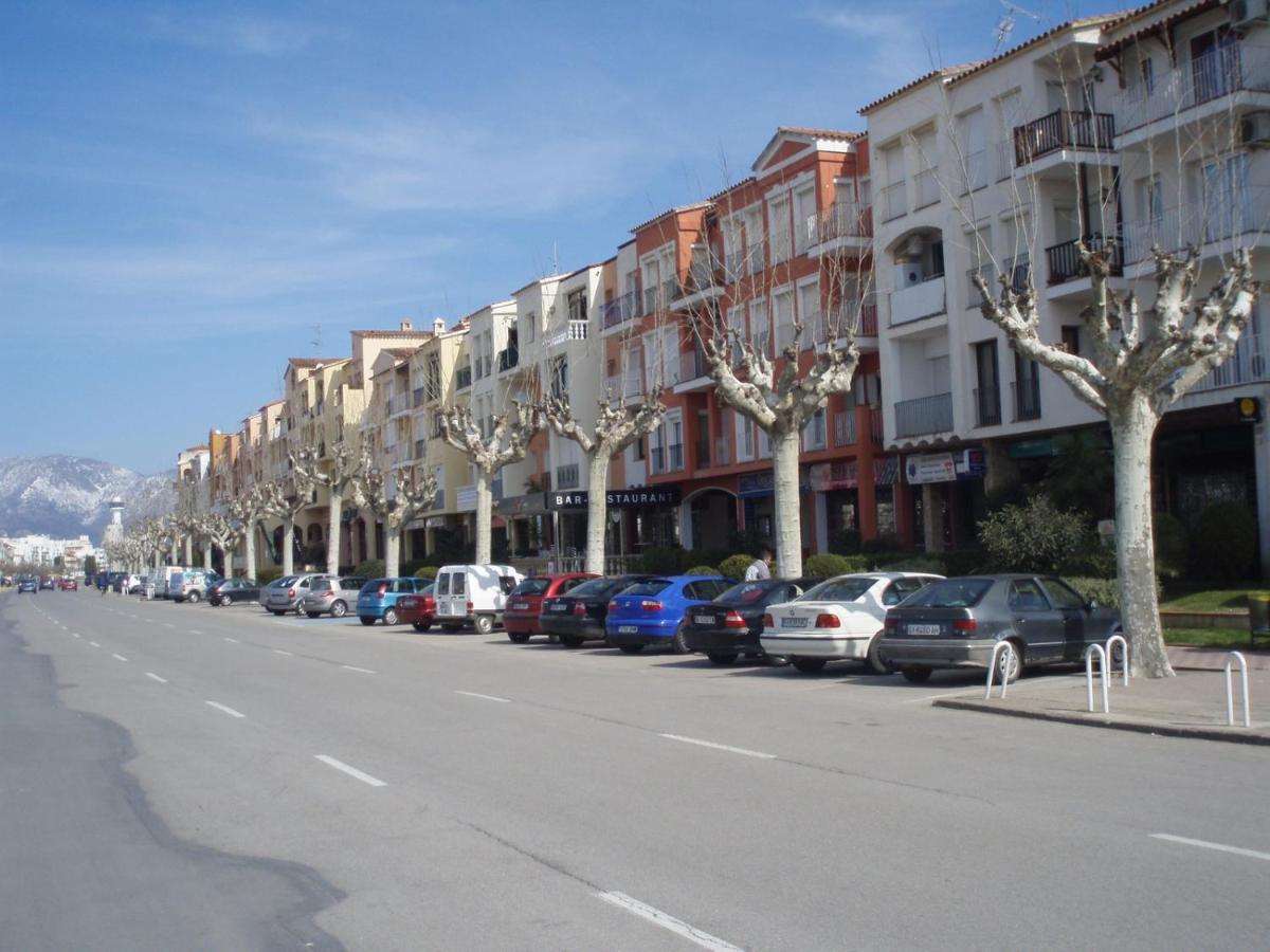 Ferienwohnung Apartamento Renovado, Luminoso, A 300M De La Playa Empuriabrava Exterior foto