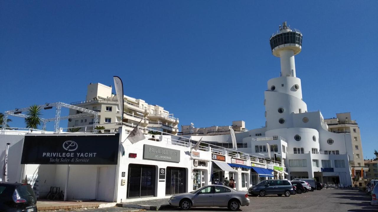 Ferienwohnung Apartamento Renovado, Luminoso, A 300M De La Playa Empuriabrava Exterior foto