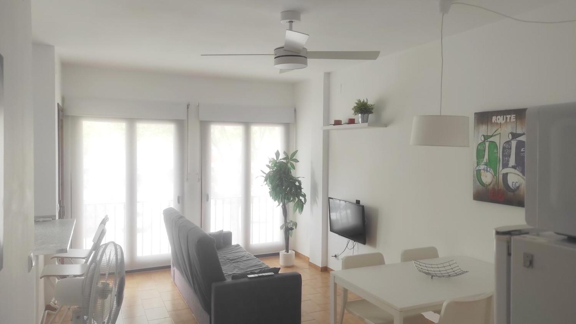 Ferienwohnung Apartamento Renovado, Luminoso, A 300M De La Playa Empuriabrava Exterior foto